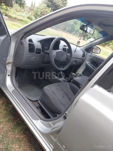 Hyundai Accent 2005, 280,000 km - 1.5 л - Masallı