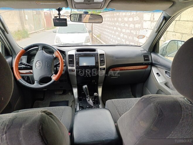 Toyota Land Cruiser Prado 2005, 234,000 km - 2.7 л - Bakı