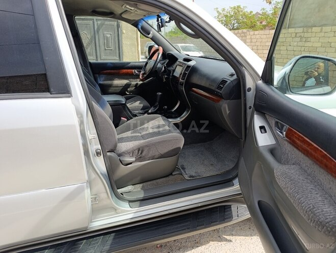 Toyota Land Cruiser Prado 2005, 234,000 km - 2.7 л - Bakı
