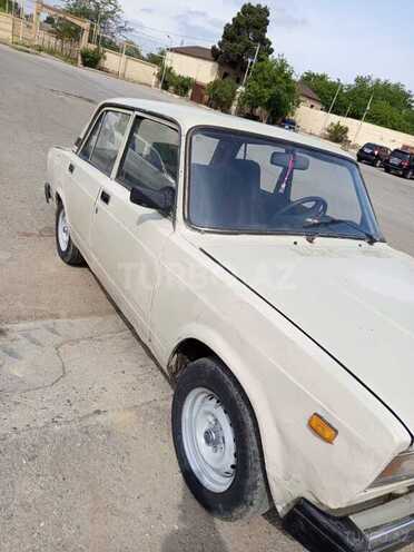 LADA (VAZ) 2107 1987, 90,000 km - 1.6 l - Salyan