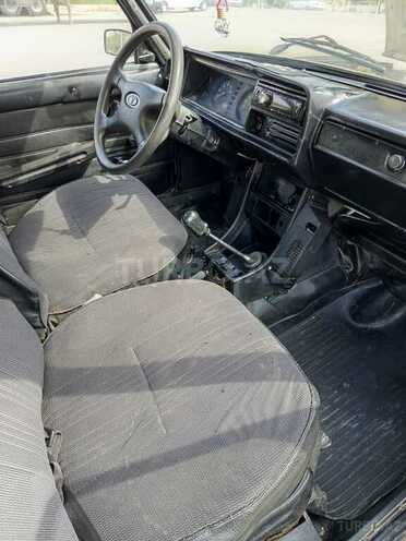 LADA (VAZ) 2107 1987, 90,000 km - 1.6 l - Salyan