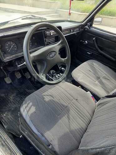 LADA (VAZ) 2107 1987, 90,000 km - 1.6 l - Salyan