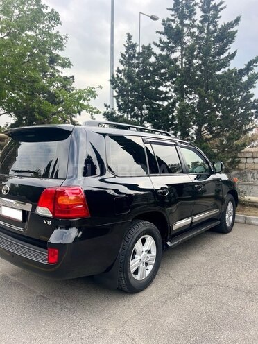 Toyota Land Cruiser 2013, 85,000 km - 4.6 l - Bakı