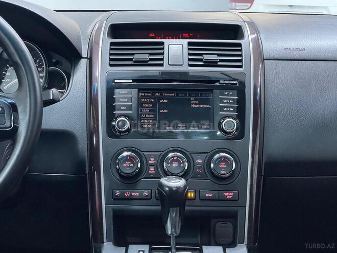 Mazda CX-9-11