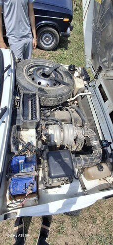 LADA (VAZ) Niva 2013, 200,000 km - 1.7 l - İsmayıllı
