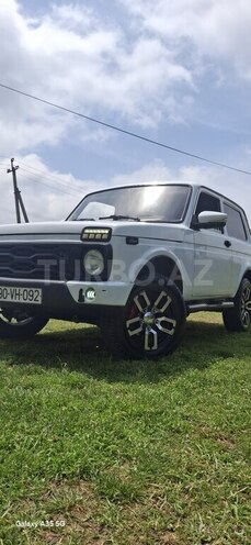 LADA (VAZ) Niva 2013, 200,000 km - 1.7 l - İsmayıllı