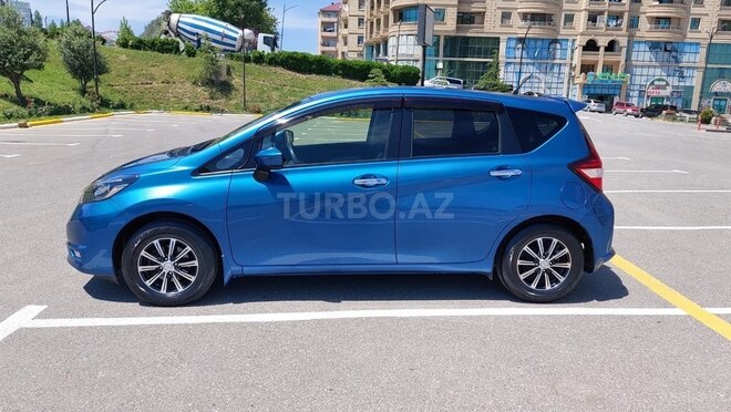 Nissan Note-3