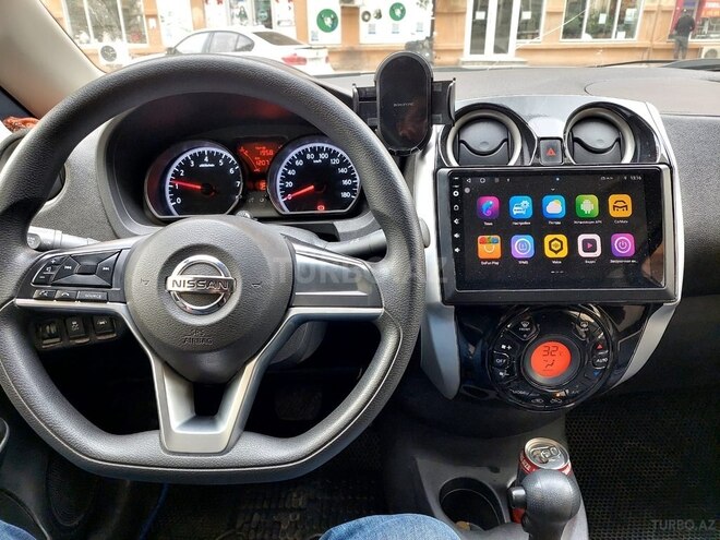 Nissan Note-9
