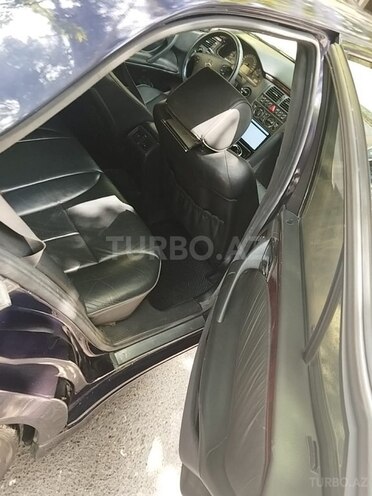 Mercedes E 220 d 2002, 350,000 km - 2.2 л - Bakı