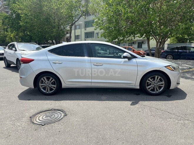 Hyundai Elantra 2017, 189,693 km - 2.0 л - Bakı