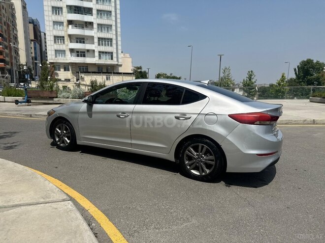 Hyundai Elantra 2017, 189,693 km - 2.0 л - Bakı