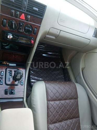 Mercedes C 200 1998, 286,000 km - 2.0 l - Biləsuvar