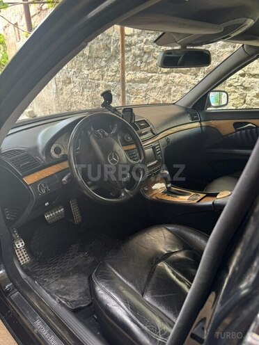 Mercedes E 320 2007, 298,000 km - 3.2 l - Bakı