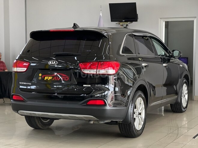 Kia Sorento-6