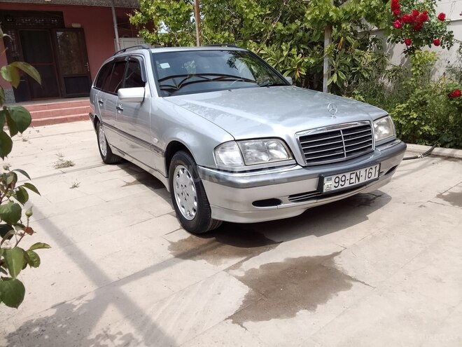 Mercedes C 180 1999, 390,000 km - 1.8 l - Bakı
