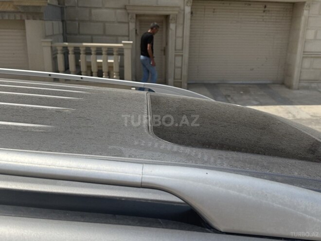 Nissan Patrol 2010, 292,900 km - 5.6 l - Bakı