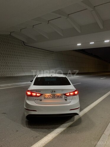 Hyundai Elantra 2018, 156,106 km - 2.0 l - Bakı
