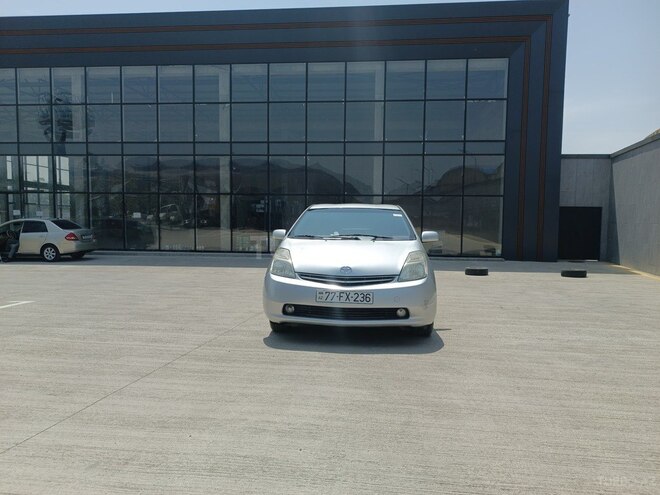 Toyota Prius-1
