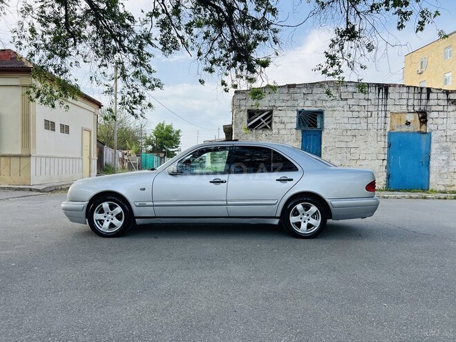 Mercedes E 240 1998, 280,000 km - 2.4 l - Bakı