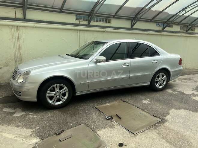 Mercedes E 220 2007, 490,000 km - 2.2 l - Bakı