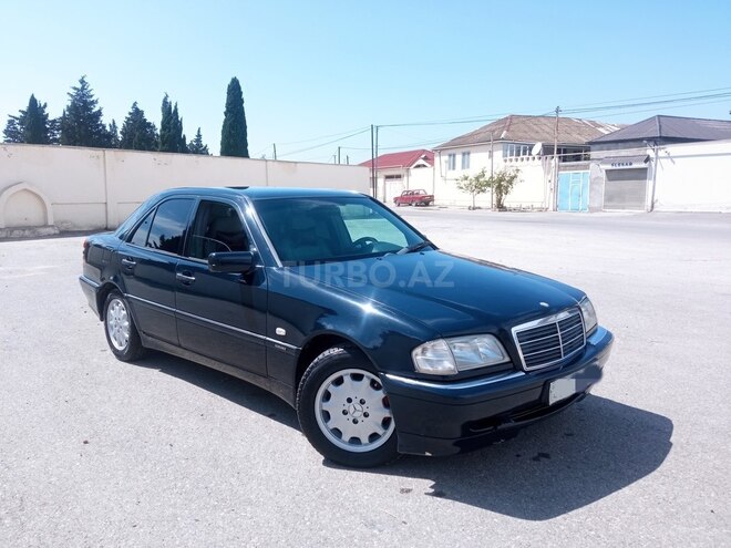 Mercedes C 220 1998, 320,000 km - 2.2 l - Bakı