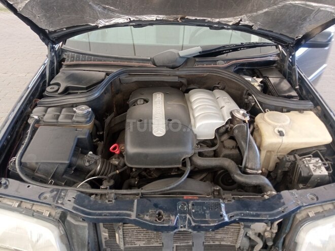 Mercedes C 220 1998, 320,000 km - 2.2 l - Bakı
