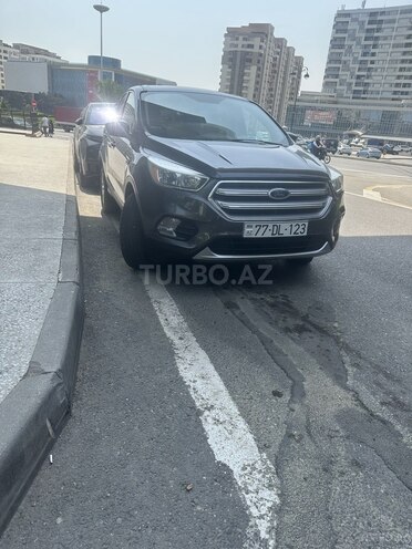 Ford Escape 2017, 230,000 km - 1.5 l - Gəncə