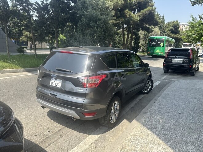 Ford Escape 2017, 230,000 km - 1.5 l - Gəncə