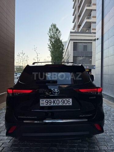 Toyota Highlander 2022, 33,000 km - 2.5 l - Bakı