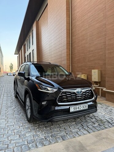 Toyota Highlander 2022, 33,000 km - 2.5 l - Bakı
