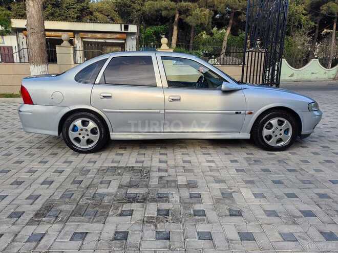 Opel Vectra 2001, 257,300 km - 2.0 l - Bakı