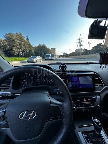 Hyundai Avante 2016, 117,000 km - 1.6 л - Bakı