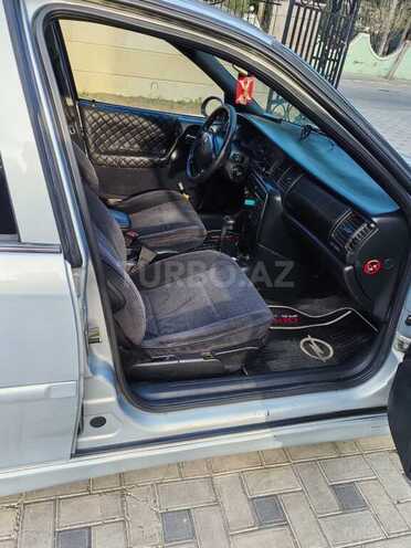 Opel Vectra 2001, 257,300 km - 2.0 l - Bakı