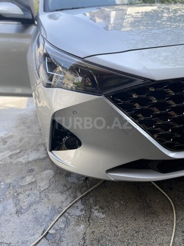 Hyundai Accent 2022, 26,000 km - 1.6 л - Bakı