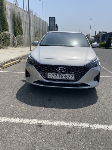Hyundai Accent 2022, 26,000 km - 1.6 л - Bakı