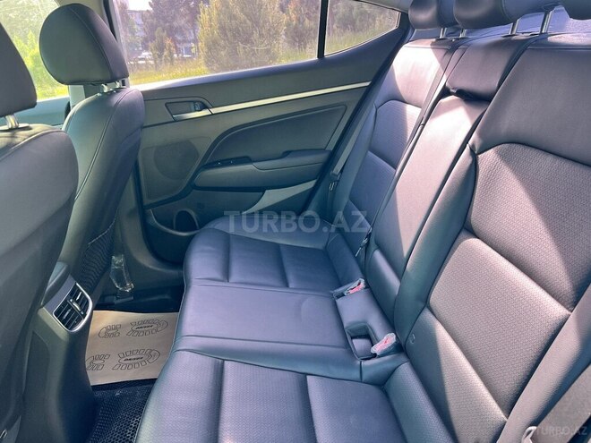 Hyundai Avante 2015, 155,000 km - 1.6 l - Bakı