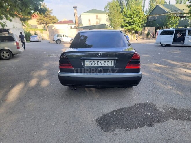 Mercedes C 220 1994, 111,100 km - 2.2 l - Şəki