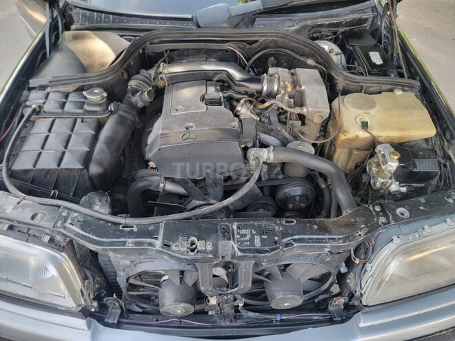 Mercedes C 220 1994, 111,100 km - 2.2 l - Şəki