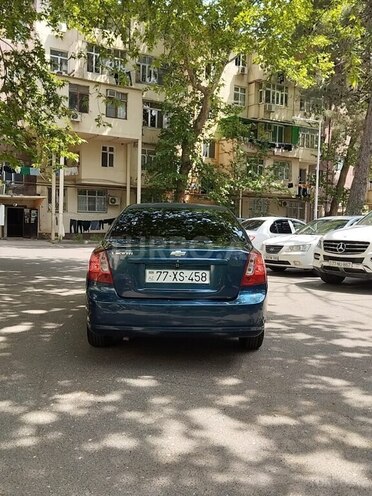 Chevrolet Lacetti-2