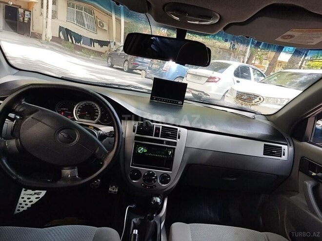 Chevrolet Lacetti-3