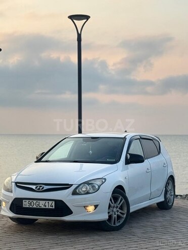 Hyundai i30 2009, 225,100 km - 2.0 l - Bakı