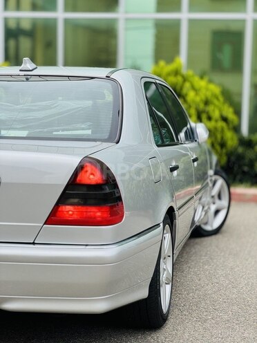 Mercedes C 240 1998, 345,000 km - 2.4 l - İmişli