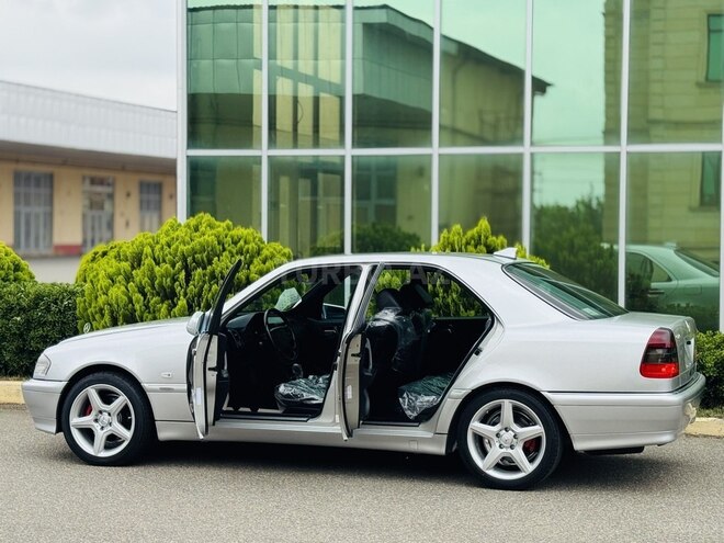 Mercedes C 240 1998, 345,000 km - 2.4 l - İmişli