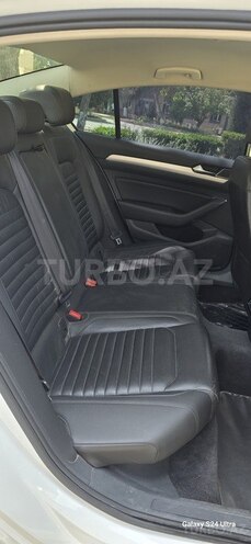 Volkswagen Passat 2018, 100,000 km - 1.8 l - Bakı