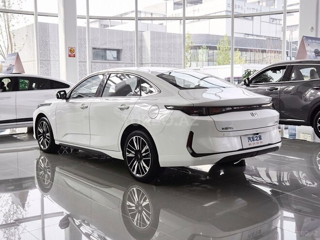 Changan Qiyuan A05 2025, 0 km - 1.5 l - Bakı