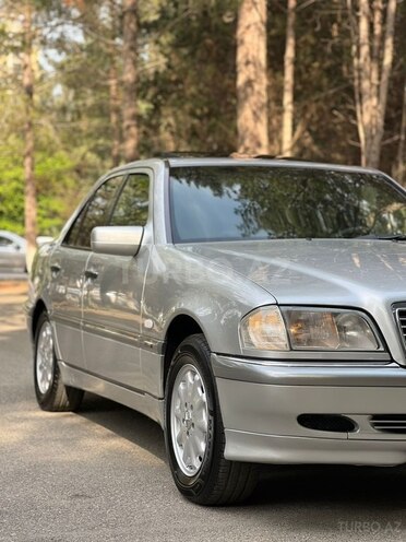 Mercedes C 240 1998, 310,000 km - 2.4 л - Sumqayıt