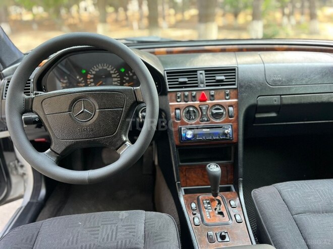 Mercedes C 240 1998, 310,000 km - 2.4 л - Sumqayıt