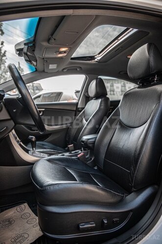 Hyundai Elantra 2012, 196,000 km - 1.8 l - Bakı