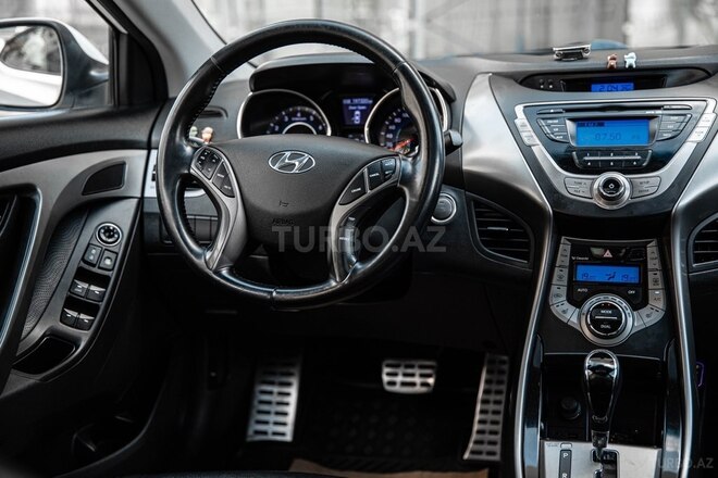 Hyundai Elantra 2012, 196,000 km - 1.8 l - Bakı
