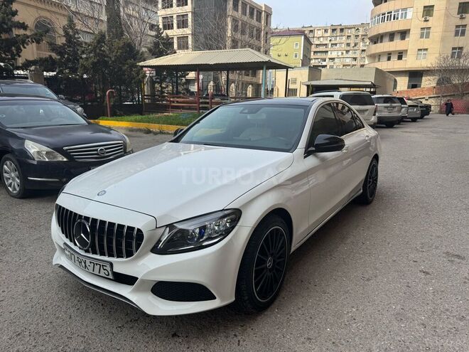 Mercedes C 300 2015, 180,000 km - 2.0 л - Bakı